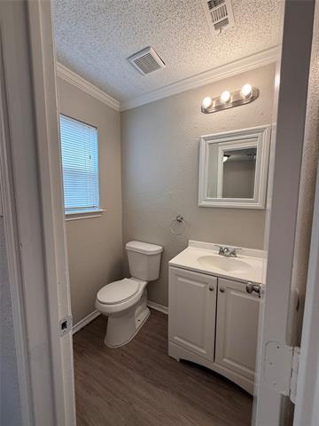 Building Photo - 10308 Wood Heights Dr