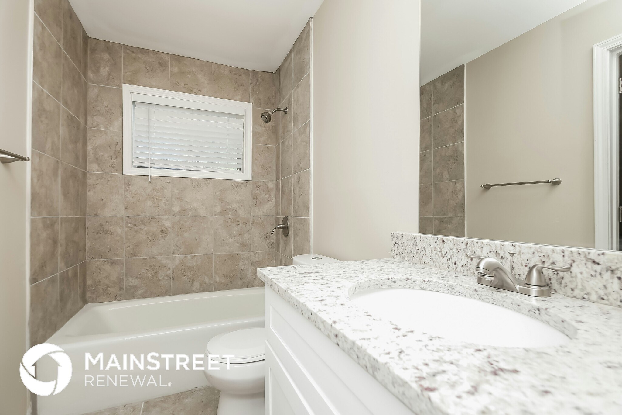 Building Photo - 4980 Fairforest Dr