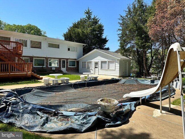 Building Photo - 13409 Keating Dr