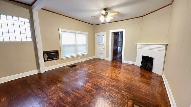 Building Photo - 1220 S 20th St