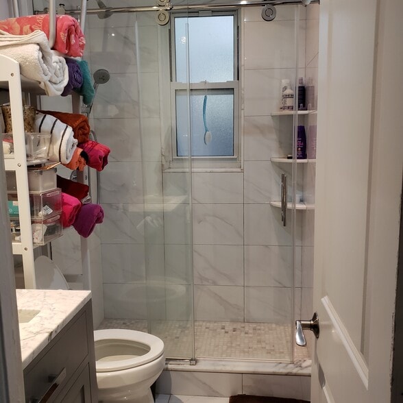 Building Photo - 2317 29th Ave