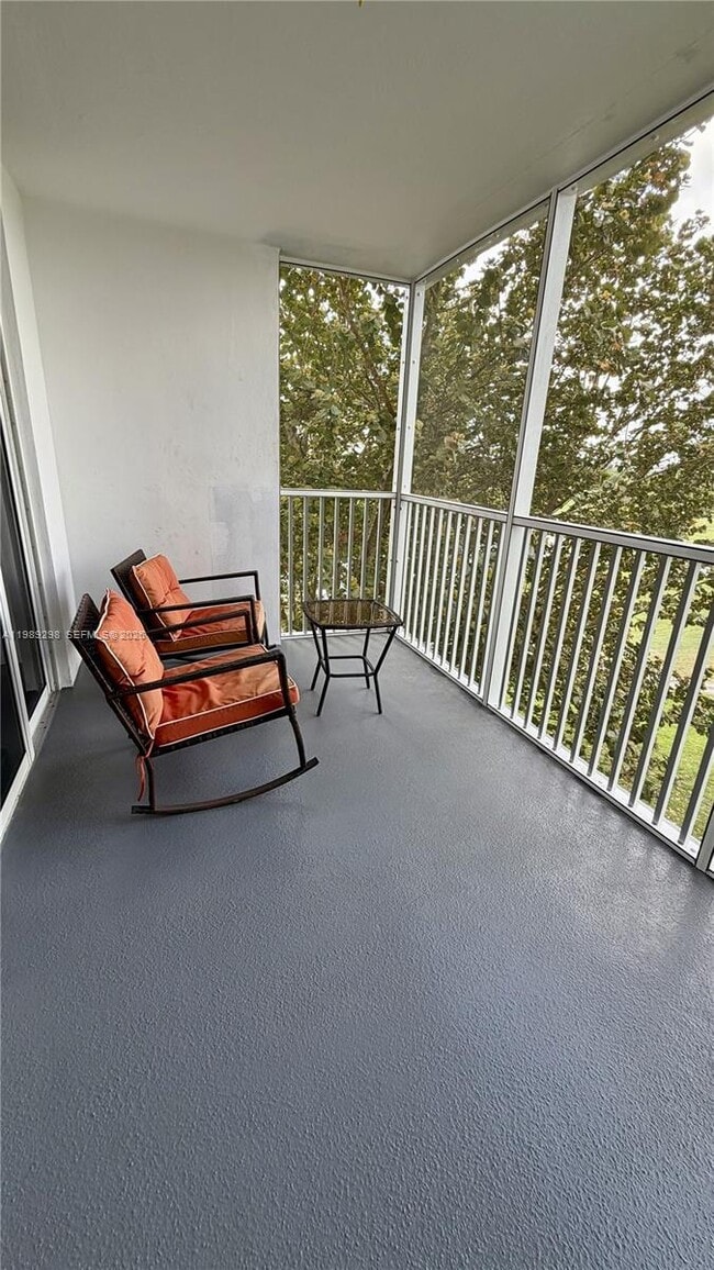 Building Photo - 2681 S Course Dr