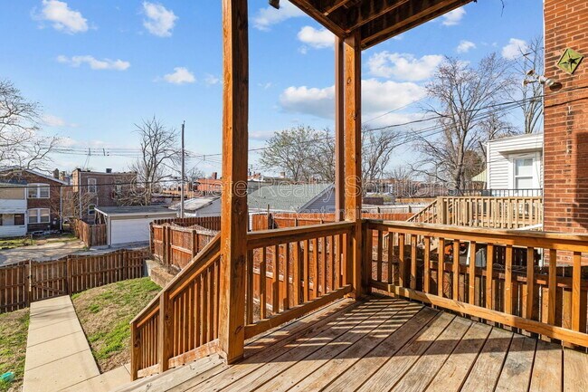 Building Photo - 3259 Minnesota Ave