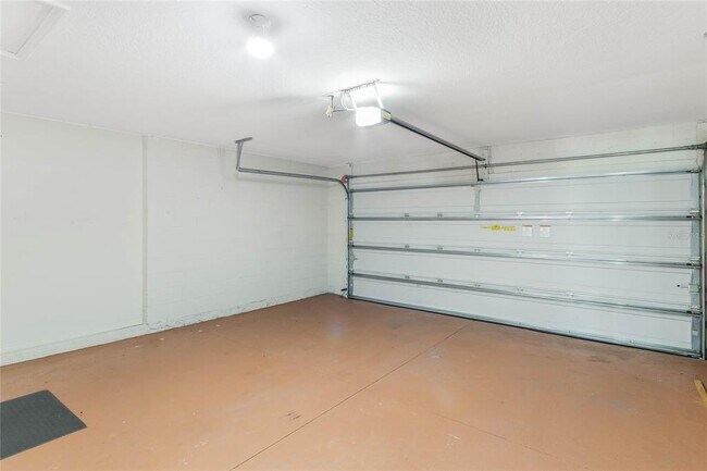 Building Photo - 4602 Harvest Row Ln