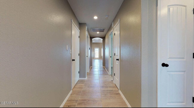 Building Photo - 13661 Mill Hill Ct