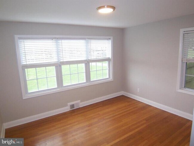 Building Photo - 3014 Churchville Rd