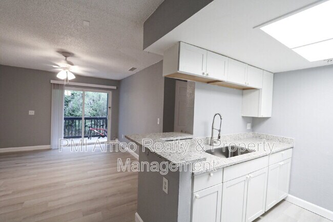 Building Photo - 1810 E 143rd Ave