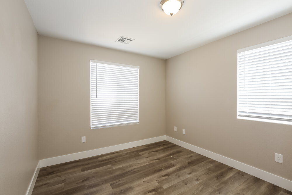Building Photo - 9450 Havasu Canyon Ave