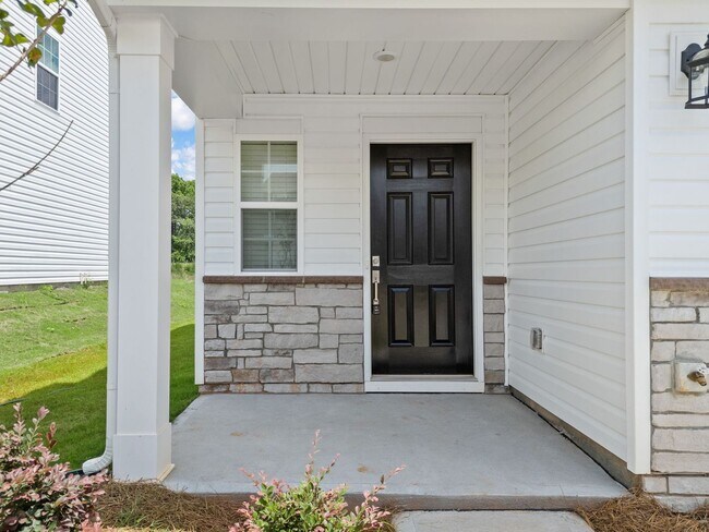 Building Photo - Newly contructed home in desirable Inman SC