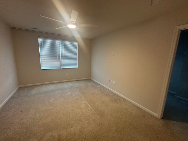 Building Photo - 146 Villa Grande St