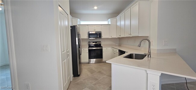 Building Photo - 20697 Hazelnut Ct