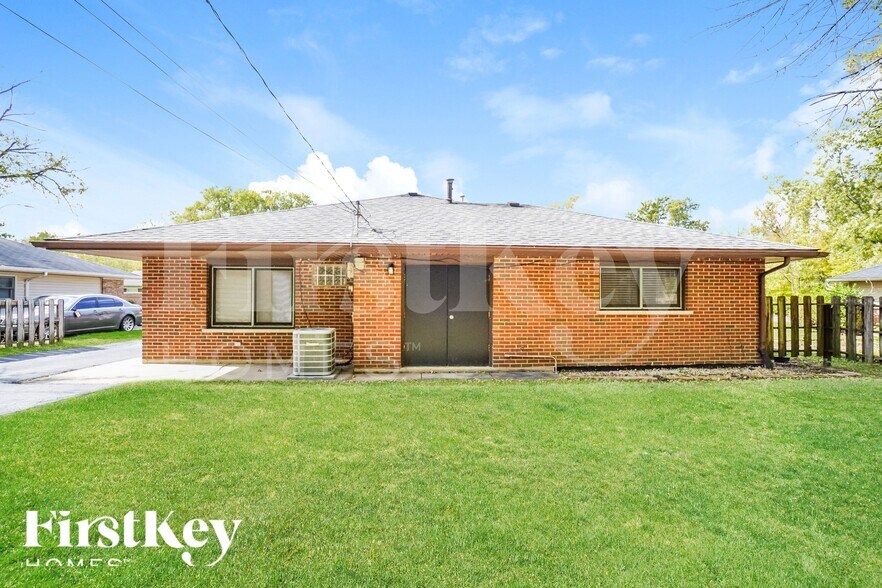 Building Photo - 428 Suwanee St