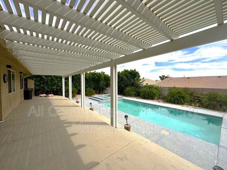 Building Photo - 66613 San Diego Dr