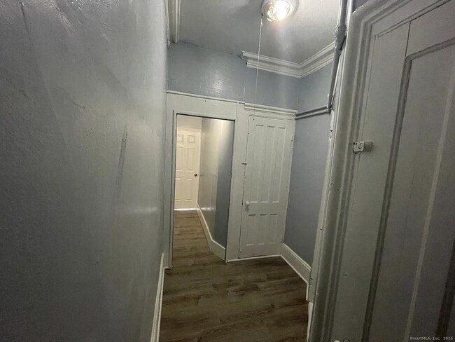 Building Photo - 34 Park St