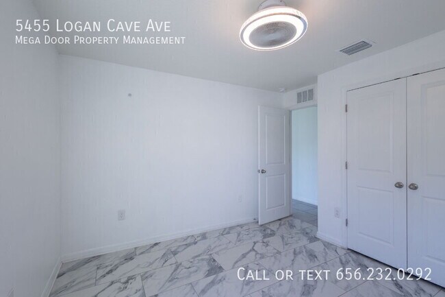 Building Photo - 5455 Logan Cave Ave