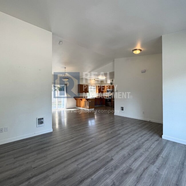 Building Photo - 20508 La Rita Dr E