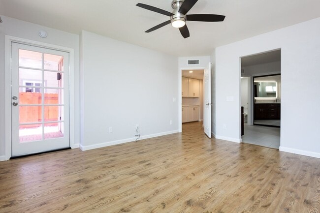 Building Photo - Modern Home in West Village of Singing Hills