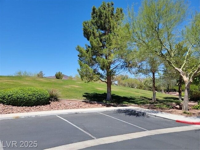 Building Photo - UPGRADED HENDERSON HOME IN GATED COMMUNITY!!