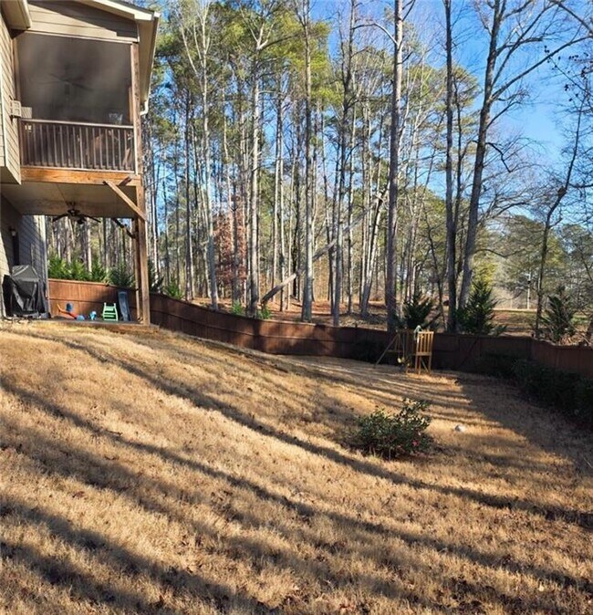 Building Photo - 4082 Groveland Park Dr