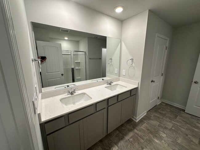 Building Photo - Brand New Construction Townhome with Pool!