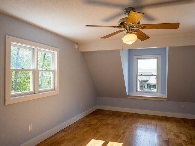 Building Photo - 51 Mountain Tea Ln
