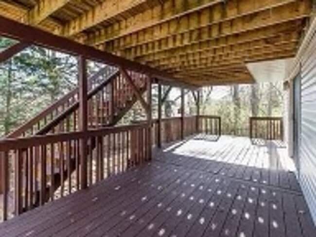Building Photo - 4BR/3BR Home - $2,300/month