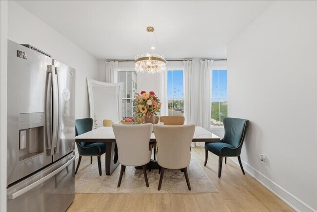 Building Photo - Welcome to this stunning, newly built 2025 townhome nestled in the heart of Brambleton
