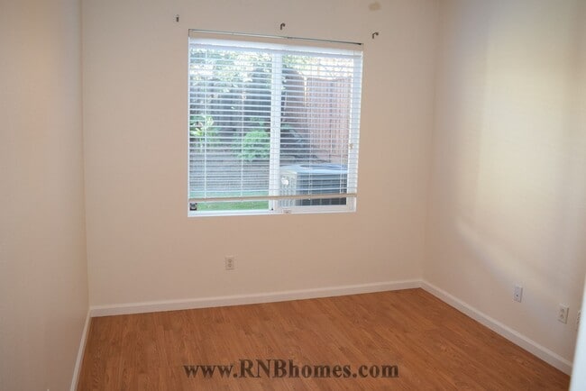 Building Photo - 6569 Powder Ridge Dr