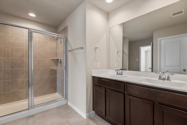 Building Photo - 29627 Juntti Park Ct