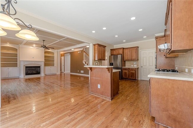 Building Photo - 927 Laurel Wood Ct