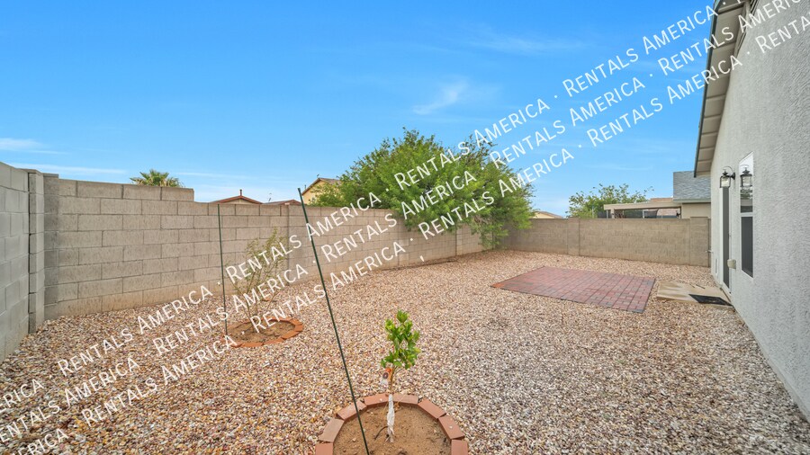 Building Photo - 1112 W Vuelta Las Verdolagas