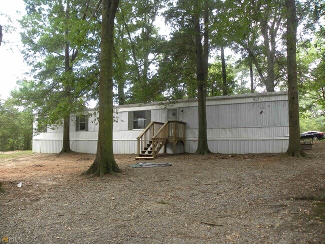 Building Photo - 204 Detter Rd