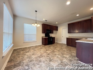 Building Photo - 1339 Pinnacle Falls