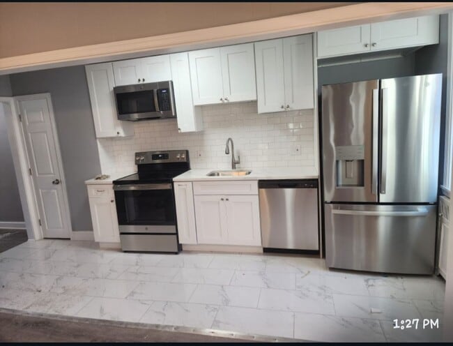 Building Photo - 4 bedroom 2.5 baths Coming Soon!