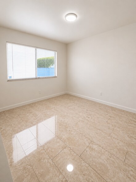 Building Photo - 2210 San Blas Ct