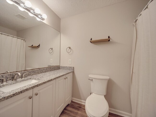 Building Photo - 1052 Churchill Downs Ct