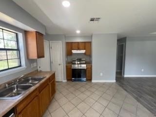 Building Photo - 3903 Juno Dr