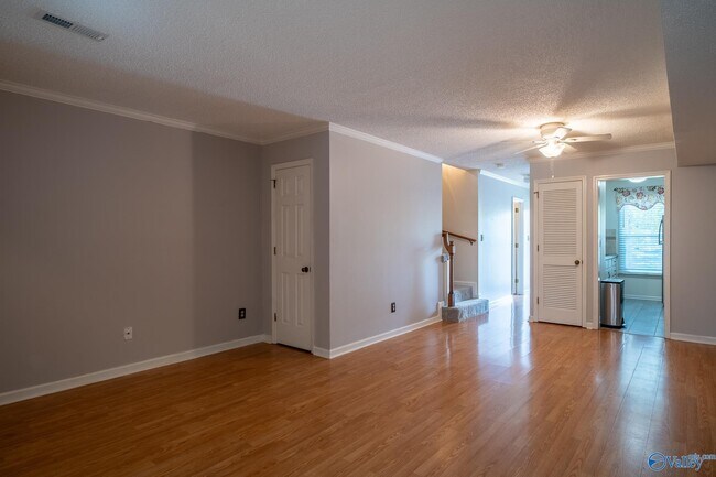 Building Photo - 8151 Oldfield Rd SW
