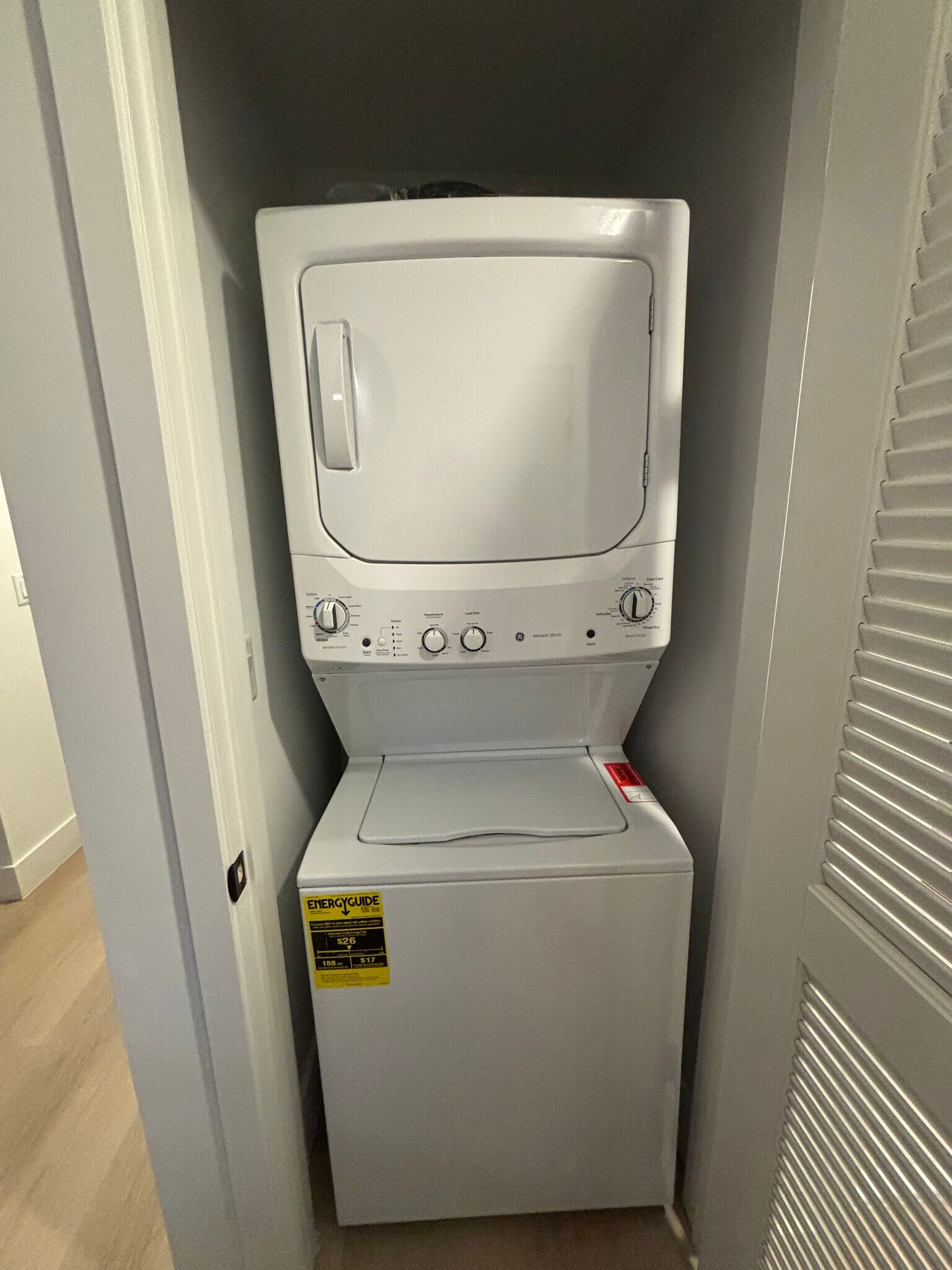 Building Photo - 2578 NE 182nd Ter