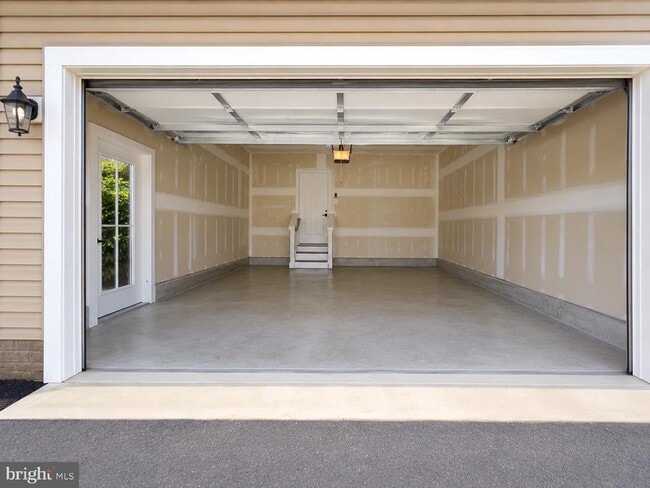 Building Photo - 6809 Ballenger Run Blvd