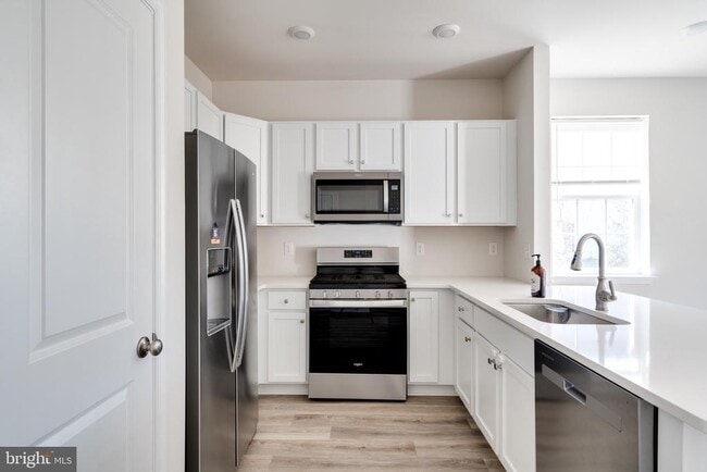 Building Photo - 69 Nelsons Wy