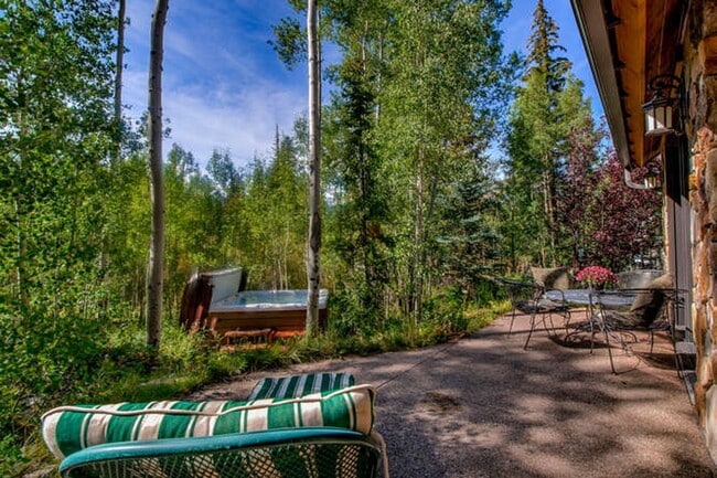 Building Photo - Winter Rental