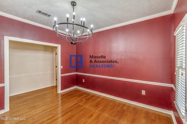 Building Photo - 3 Bed/2 Bath Home in Castlewoods in Brandon