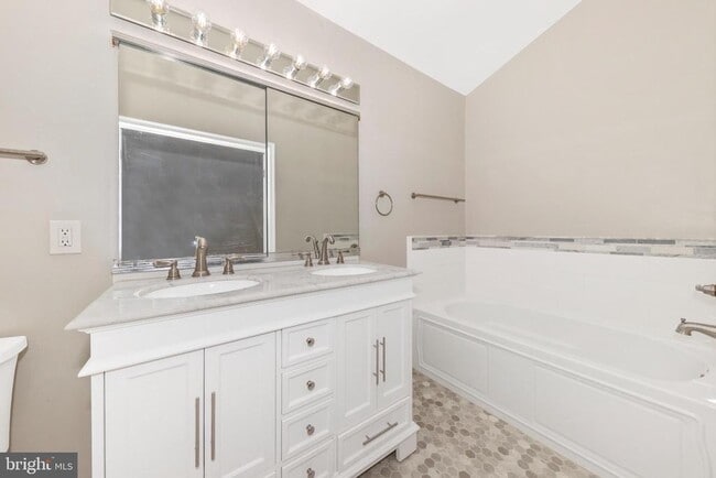 Building Photo - 6257 Light Point Pl