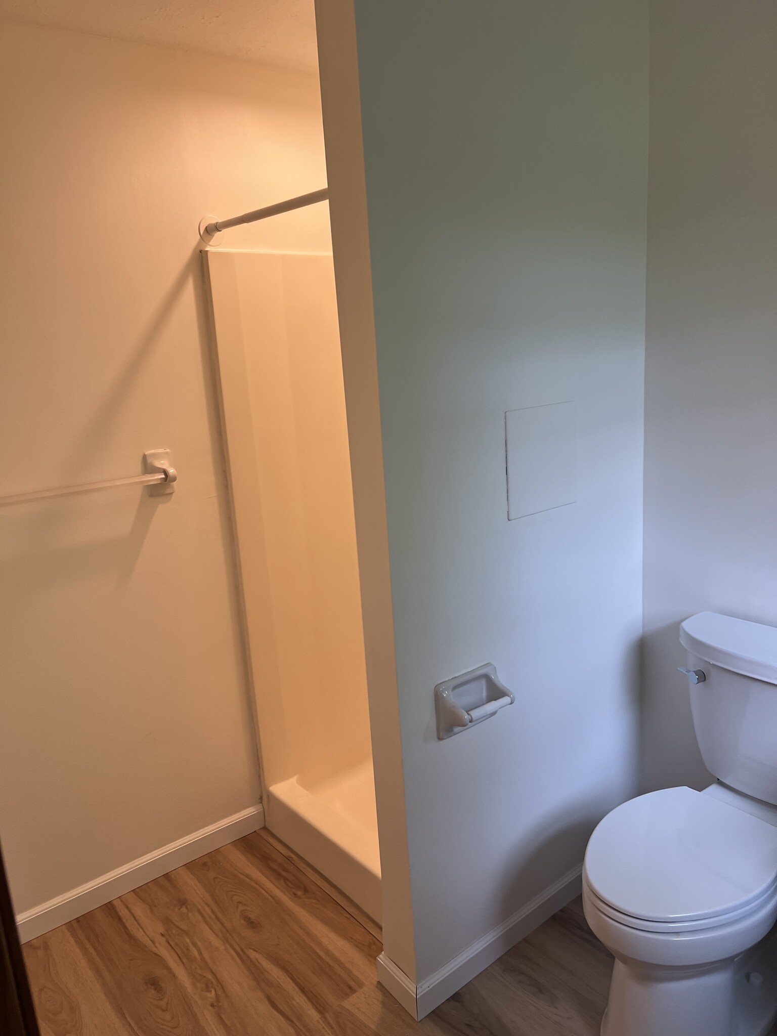 Master Bath - 5633 Opal St