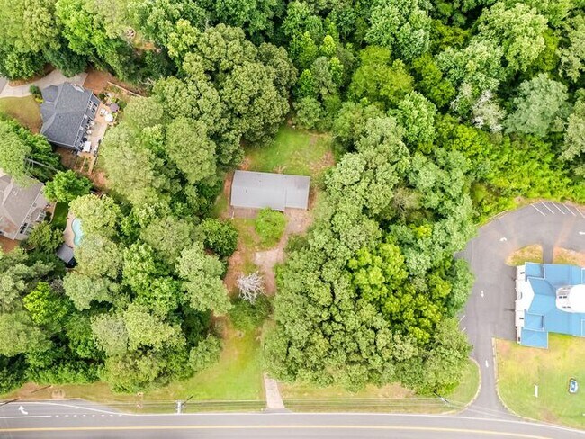 Building Photo - 6758 Campground Rd