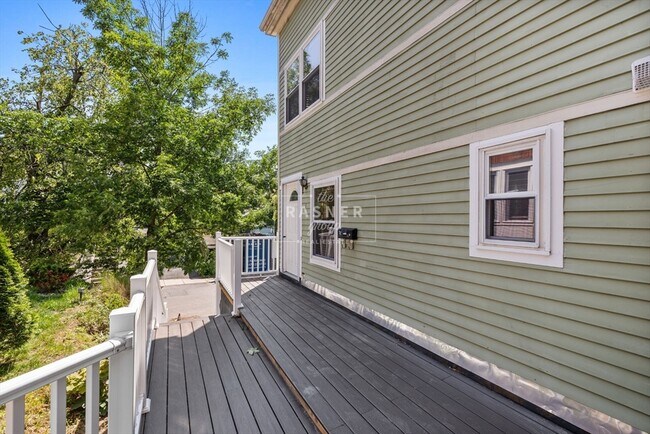 Building Photo - 139 Nottinghill Rd