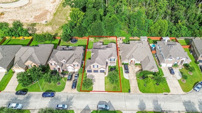 Building Photo - 25214 Evergreen Bend Dr