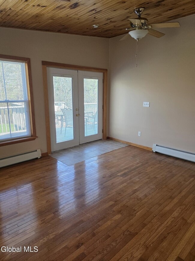 Building Photo - 328 Witter Rd