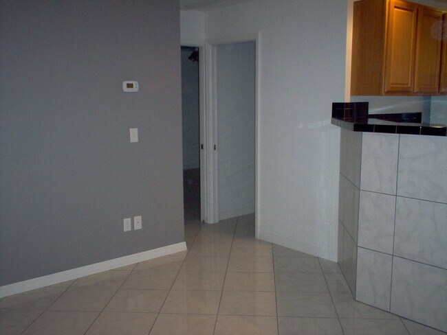 Building Photo - 2025 Curryville Rd